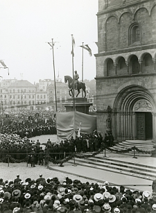 Unveiling of the Bremen Bismarck monument on 9 June 1910 (Photo Kippenberg, Staatsarchiv Bremen)